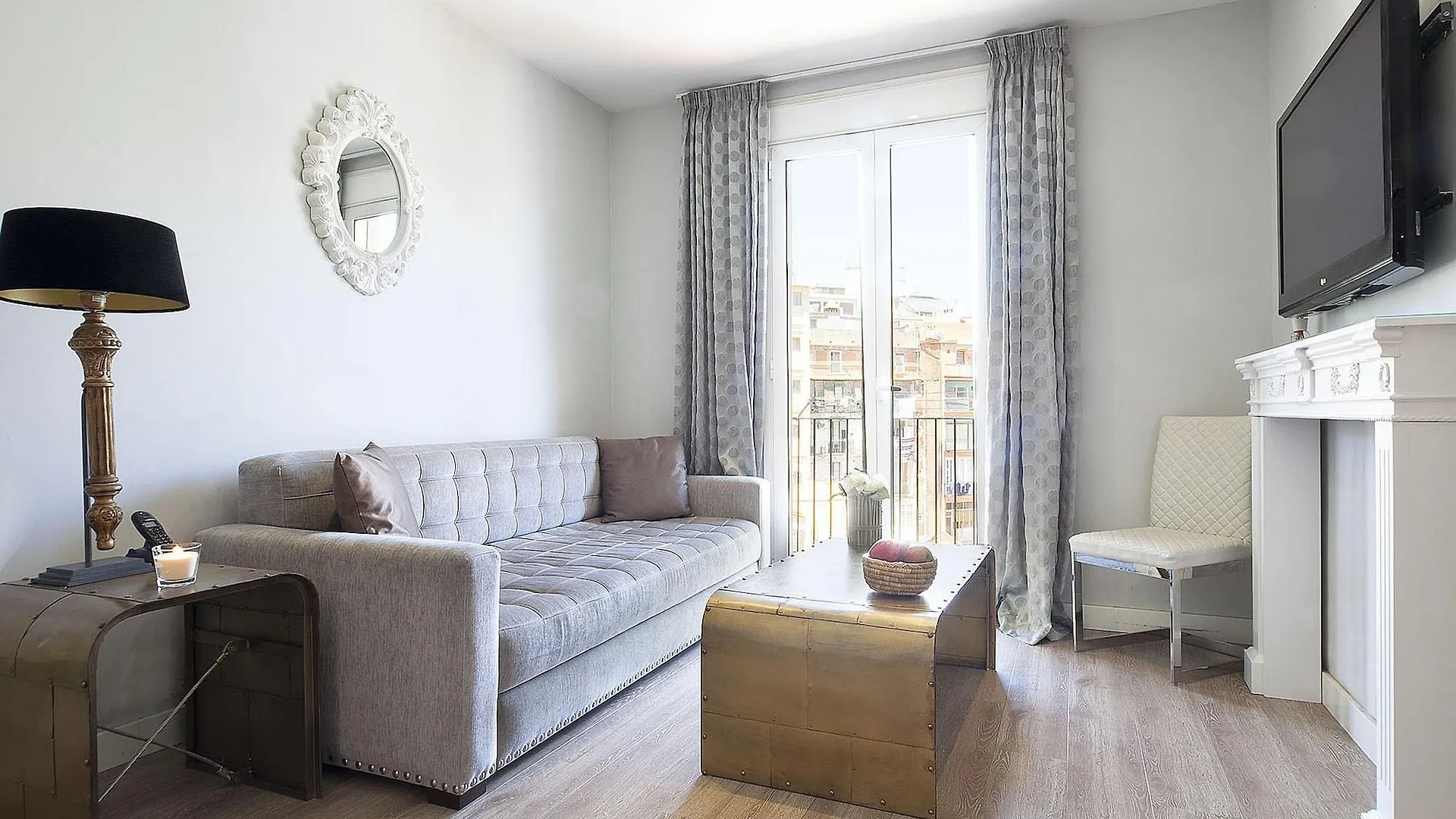 Grandom Suites Barcellona Aparthotel