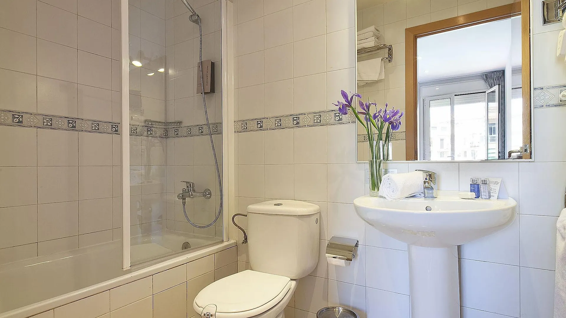Aparthotel Grandom Suites Barcellona